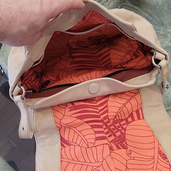 Liebeskind Berlin Leather Crossbody Purse Bag - Picture 5 of 9